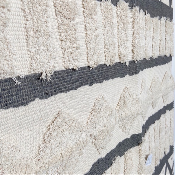 Seavish Hand Woven Morocco Geo Area Rug 2.3 x 5.2 - Picture 5 of 8